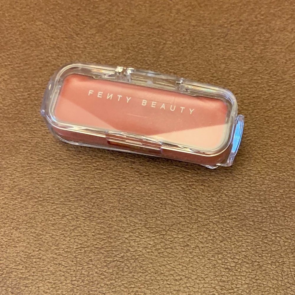 Fenty Gloss Bomb Dip Clip-on Universal Lip Luminizer, Fussy, Full Size, NWOB
